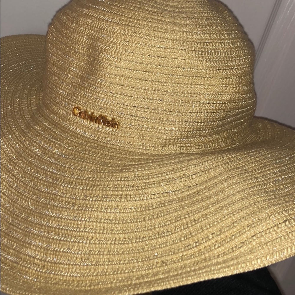 Calvin Klein hat
